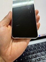Samsung Galaxy S23 Unlocked White / Cream 128GB (Cracked) #24476