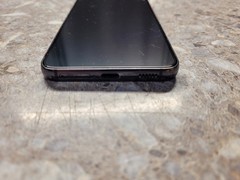 Samsung Galaxy S22 5G SM-S901U – 128GB Phantom Black (tmobile) – Fair Condition