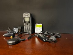 Iridium 9505A Satellite Phone with Accessories