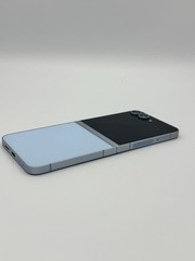 Samsung Galaxy Z Flip6 – 256 GB – Blue (Unlocked)- Main Screen Doesn’t Work