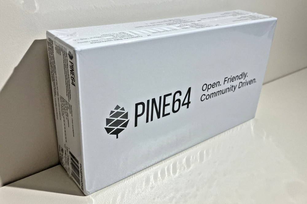 PinePhone w/ Convergence Package – Privacy-Focused Linux OS [Brand New & Sealed]