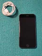 Apple iPhone 8 256 GB Unlocked Smartphone – Space Gray A1863 (CDMA & GSM)