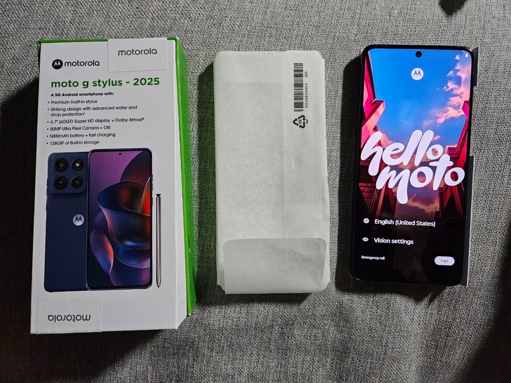 *Open box, locked to cricket* Motorola Moto G Stylus 2025 128GB 8GB