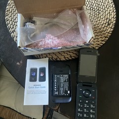 Alcatel GO FLIP 4 4056W 4G LTE Flip Phone (T-Mobile MetroPCS)