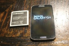 Samsung Galaxy S4 SCH-I545 16GB Black Verizon Smartphone – GOOD