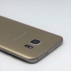Original Samsung Galaxy S7 Edge G935F/DS 32GB Dual SIM Unlocked Android Gold B++