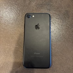 APPLE IPHONE 7 – 32 GB – UNLOCKED – GOOD CONDITION