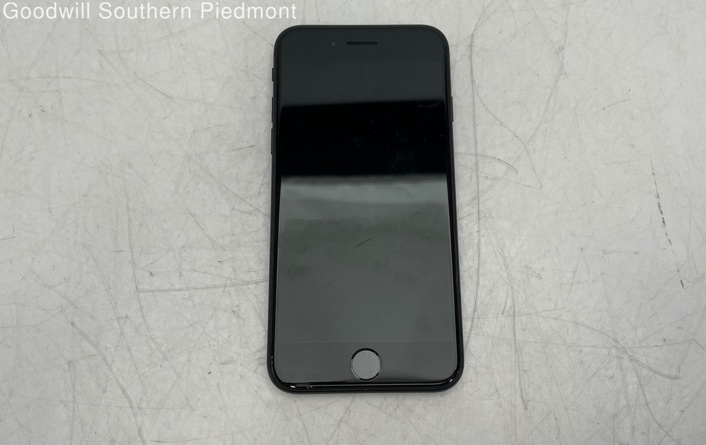 Apple iPhone SE (2nd Gen) MHG43LL/A 64GB Black Unlocked Smartphone – Tested