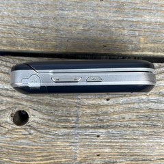 LG VX8360 Verizon V CAST Flip Phone Tested Powers On Read