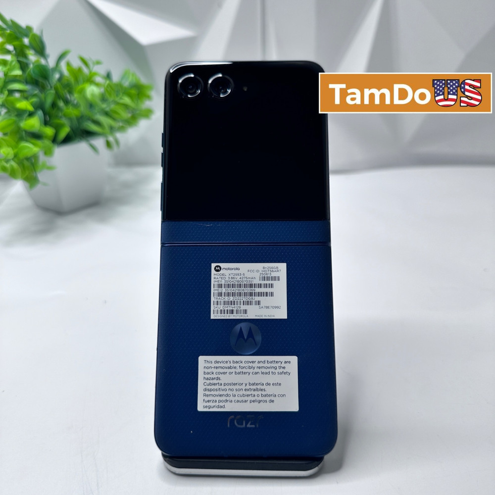 Motorola Razr 2025 (XT2553-5) | 256GB | Unlocked | PANTONE Gibraltar Sea