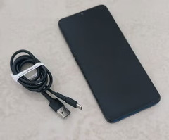 Cell phone Oppo A78 5G 128GB – black