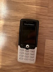 Sony Ericsson T610 – Silver and Black Cellular Phone – Untested