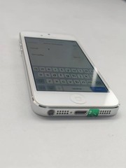 Apple iPhone 5s – 16/32/64GB Unlocked Mobile Very Good