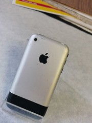 Apple iPhone 2G 1st Generation – 4 8 16GB (IOS 1.1.4) – Black (Unlocked) A1203-