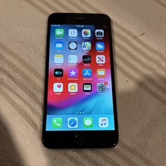 Apple iPhone 6 Plus 64GB A1522 MGCR2LL/A Silver (Verizon)