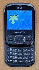 LG Imprint MN240 – Silver and Black ( MetroPCS ) Very Rare CDMA Slider Phone
