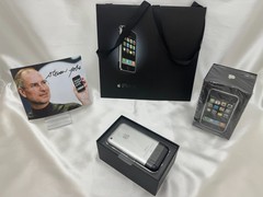 Apple iPhone 1st Generation 2G 4GB AT&T MATCHING BOX A1203 (GSM) MINT/NEAR MINT