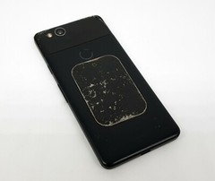 Google Pixel 2 Just Black Broken Back + Not Booting Up 64GB Smartphone