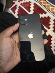 Apple iPhone 12 64GB, Black, Unlocked, Pre-owned