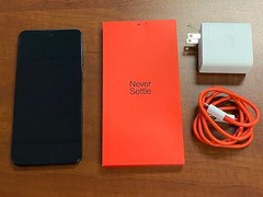OnePlus 15R – 12GB+256 GB – Charcoal Black -Unlocked- US version ( Open Box )