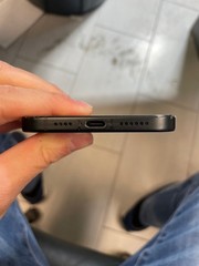 Apple iPhone 15 Plus – 256 GB – All colors (Unlocked) scratches and/or dents