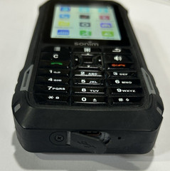 Sonim XP5S XP5800 16GB Black Verizon Flip Phone Cellular