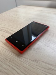 Nokia Lumia 920 – 32 GB (AT&T) – Some Scratches