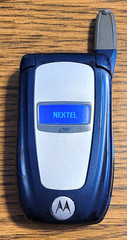 Motorola i760 – Blue and Silver ( Nextel ) Rare iDEN Flip Phone w/ 3 Games