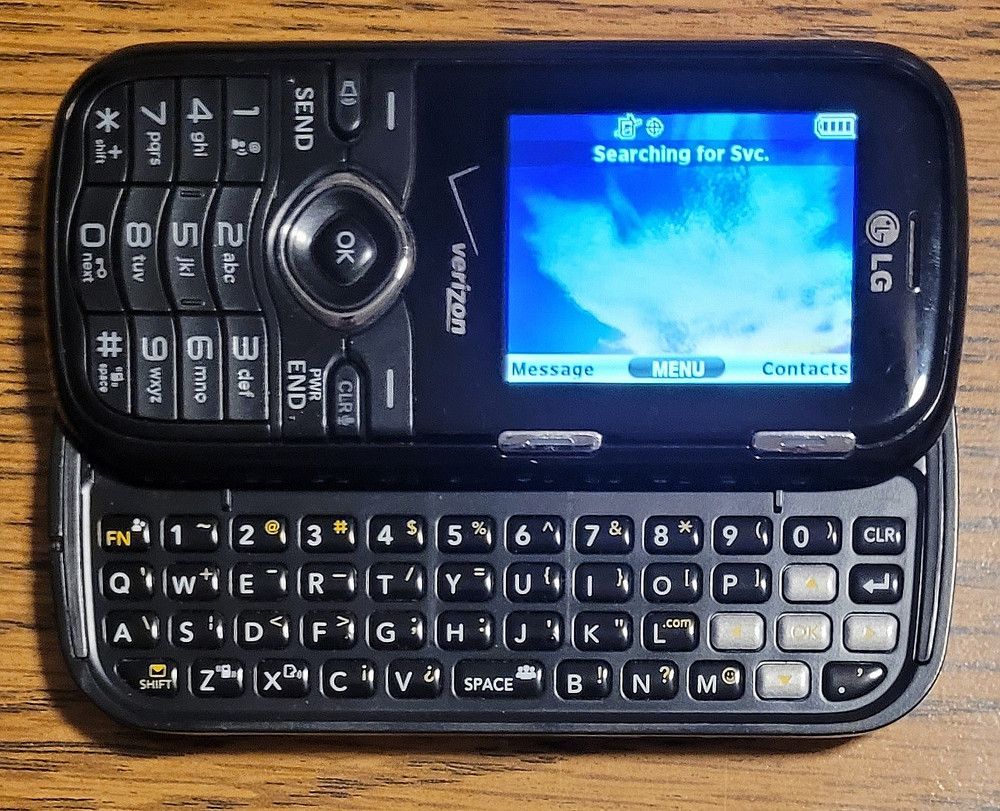 LG Cosmos VN250 – Black ( Verizon ) Cellular Slider Phone