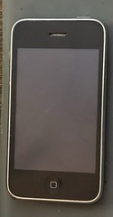 Apple iPhone 3GS / 16GB Black AT&T GREAT CONDITION. MB715LL/A (VINTAGE) 2009