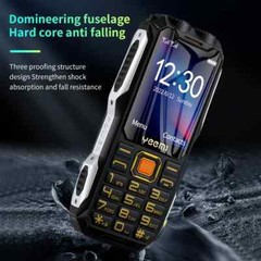 Q8 GSM 2G Rugged Mobile Phone Big Battery Double Flashlight 2.4Inch HD Screen Du
