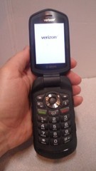 Kyocera DuraXV 4G LTE E4610 16GB Black Verizon RUGGED Flip Phone EXCELLENT