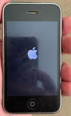 Vintage Apple iPhone 3G 16GB As-is Unlocked Black FACTORY WIPED Excellent Screen