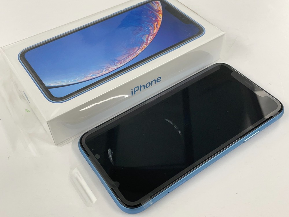 Apple iPhone XR – 64 GB – Blue – Network Locked – Brand New – Bad Battery