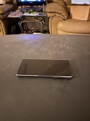 LG G7 ThinQ G710ULM – 64GB – New Platinum Gray (Unlocked)