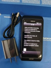 Unlocked Nokia E7 E7-00 Touch Screen Slide Keyboard 16GB 3G Wifi Original Phone