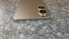 SAMSUNG GALAXY S25 EDGE – 256GB – UNLOCKED – GOOD CONDITION – TITANIUM SILVER