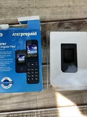 AT&T Cingular Flex – 4GB – Charcoal Gray (AT&T) (Prepaid) – NEW Open Box