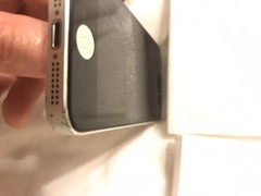 Apple iPhone 5 – 16GB – White & Silver (Verizon) A1429 (CDMA + GSM)