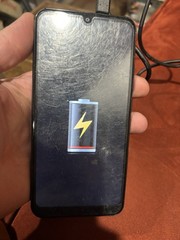 Android Smartphone – For Parts – NUU Storage Locker Find Parts Sold As Is