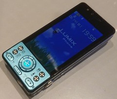 Docomo Panasonic P-03C Blue Lumix Phone Slide Feature Phone 13.2MP Japan