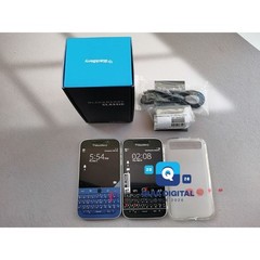 BlackBerry Classic Q20 – 16GB 2GB RAM (Unlocked) QWERTY Keyboard Phone