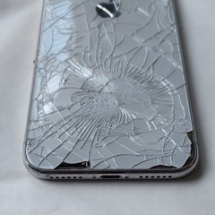 FOR PARTS DAMAGED: Apple iPhone XS Silver