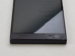 Razer Phone 1 (2017) (RZ35-0215) 64GB (GSM Unlocked) – *SPOTTY TOUCH* – H5670