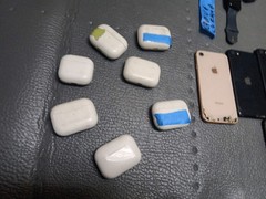 Apple iPhones Mix Lot Of 32 . Not Working Samsung Watch…Not Working As Is