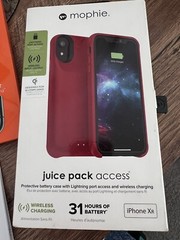 Apple iPhone XR – 64GB – Black (Unlocked) A1984 (CDMA + GSM) PLUS ACESSORIES