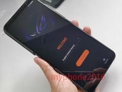 ASUS ROG Phone 7 – 256GB/512GB – Phantom Black/Storm White (Unlocked) Smartphone