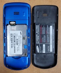 Samsung Stunt SCH-R100 – Black and Blue ( MetroPCS ) Very Rare CDMA Cell Phone