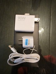 Xiaomi 15 Ultra 512GB White (Global ROM) + 4 MagSafe Cases – Unlocked