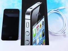 Apple iPhone 4 Black A1349 Verizon 8GB w Original Box Tested Working